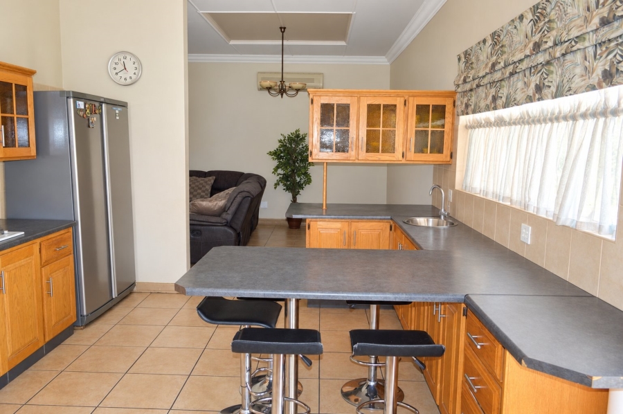 3 Bedroom Property for Sale in Roosheuwel North West